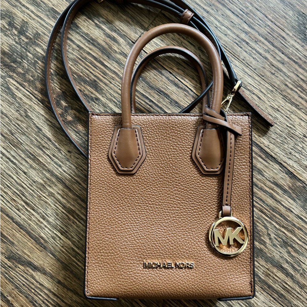 Michael Kors Extra Small Mercer Crossbody | Michael Kors | MK Bags